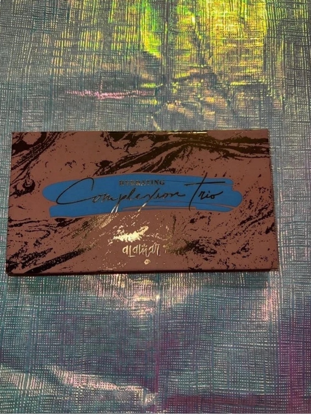Alamar Highlighting Complexion Trio - Blue and Brown Packaging
